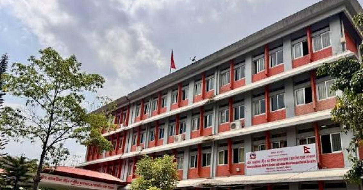२०६३ सालमैं संसदबाट सर्वसम्मत पारित भएकाे थियाे आमाकाे नामबाट नागरिकता दिने प्रस्ताव