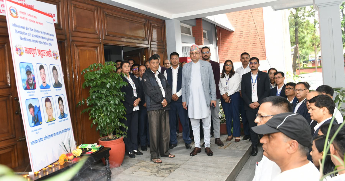 ब्रोड पिक हिमपहिरोमा ज्यान गुमाएका आरोहीप्रति पर्यटन मन्त्रालयमा श्रद्धाञ्जली सभा